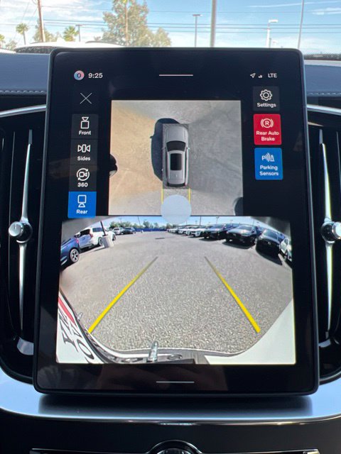 New 2026 Volvo XC90 T8 Plus w/ Protection Package AWD/4WD image 14