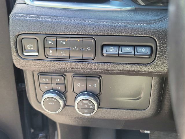 Used 2021 GMC Yukon XL Denali image 25