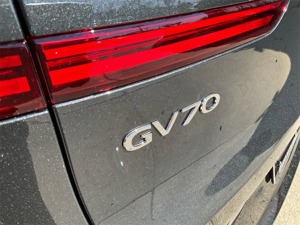 New 2026 Genesis GV70 3.5T Sport Prestige image 10