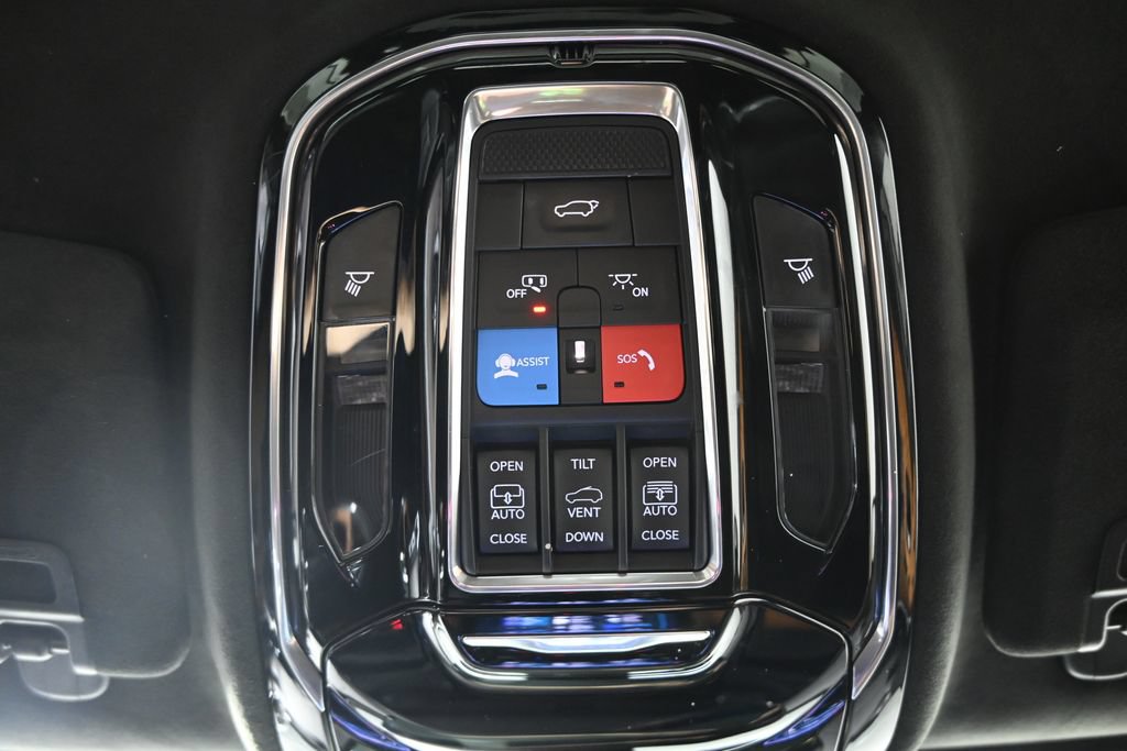 Used 2023 Jeep Grand Cherokee L Summit AWD/4WD image 36