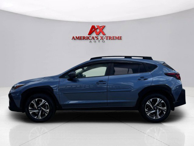 Used 2024 Subaru Crosstrek 2.0i Premium AWD/4WD image 2