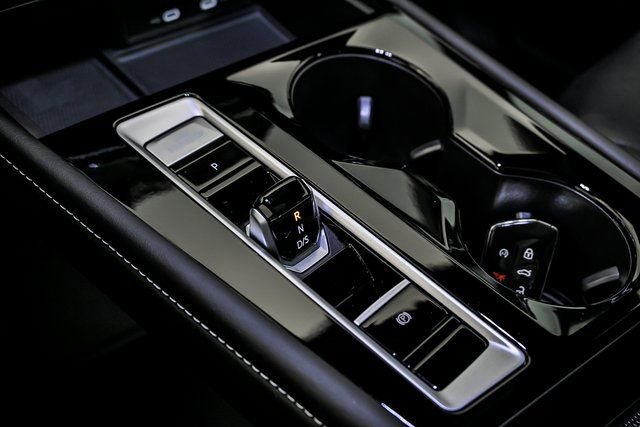 Certified 2024 Volkswagen Atlas Cross Sport SEL image 22