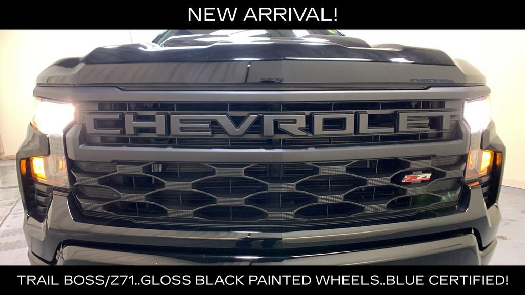 Used 2024 Chevrolet Silverado 1500 Custom Trail Boss AWD/4WD image 44