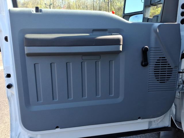 Used 2016 Ford F250 XL w/ Snow Plow Prep Package image 11
