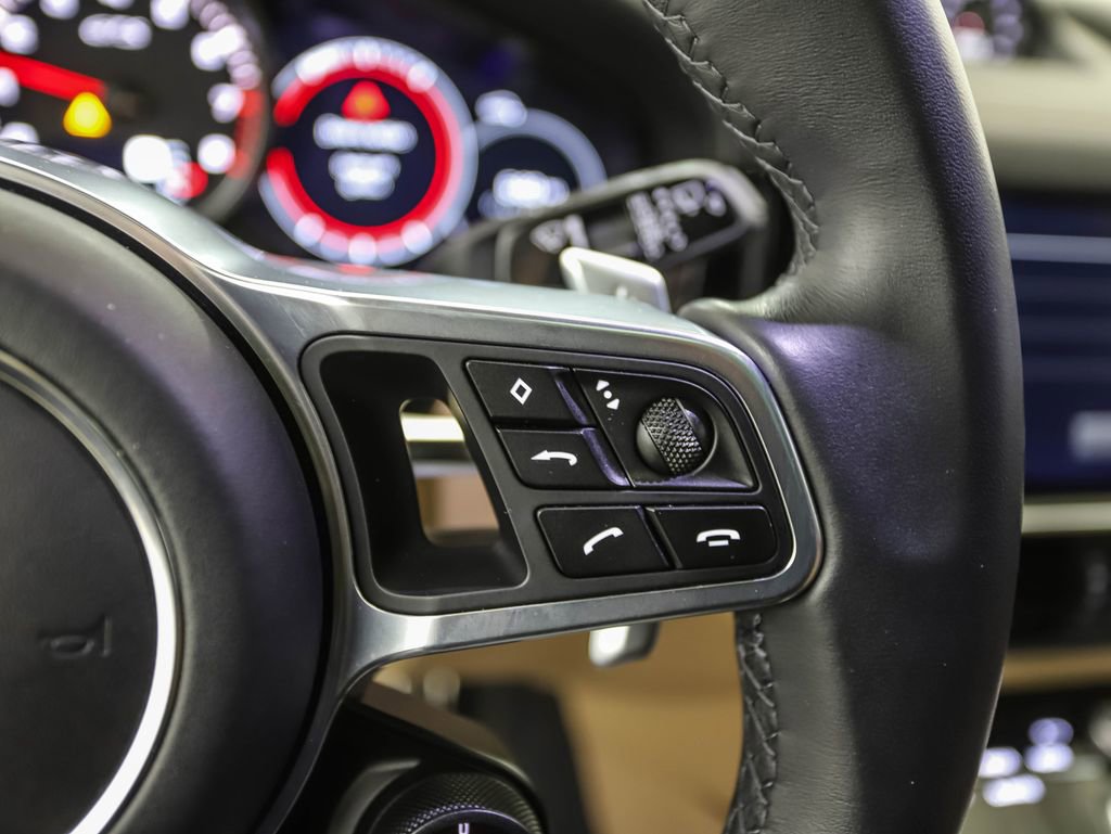 Used 2022 Porsche Cayenne GTS image 13