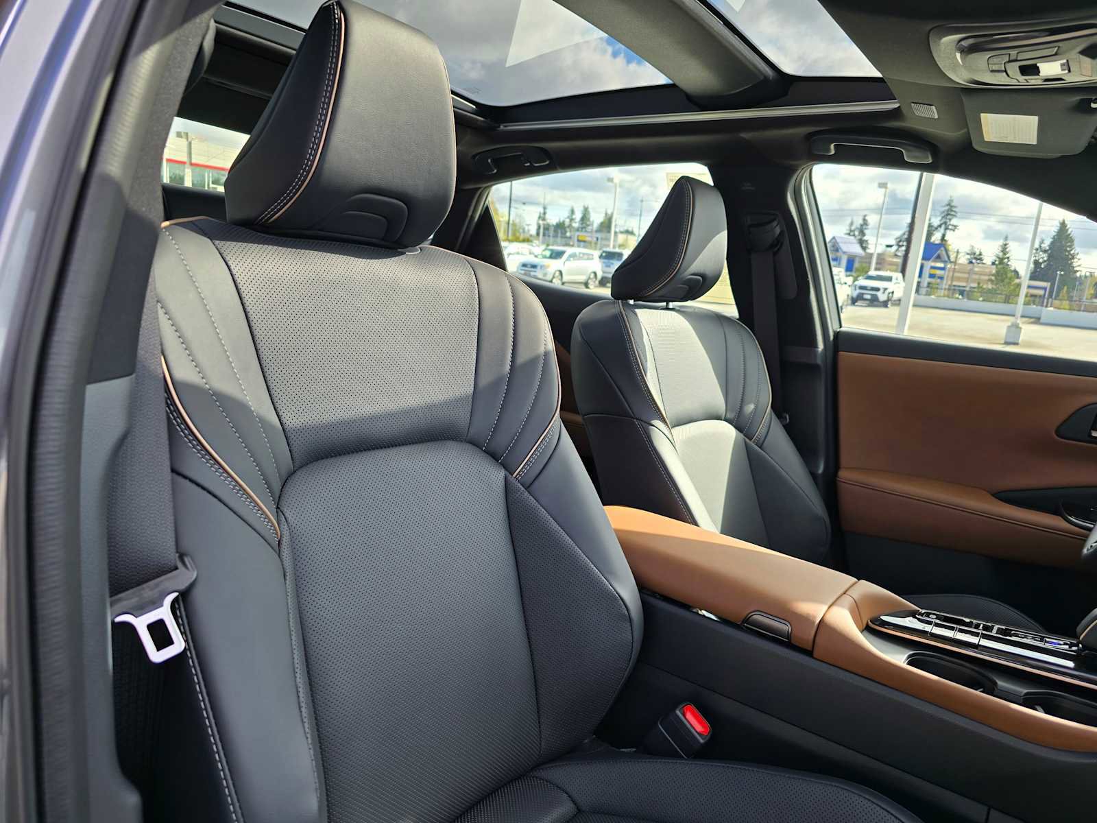 New 2026 Toyota Crown Limited AWD/4WD image 11