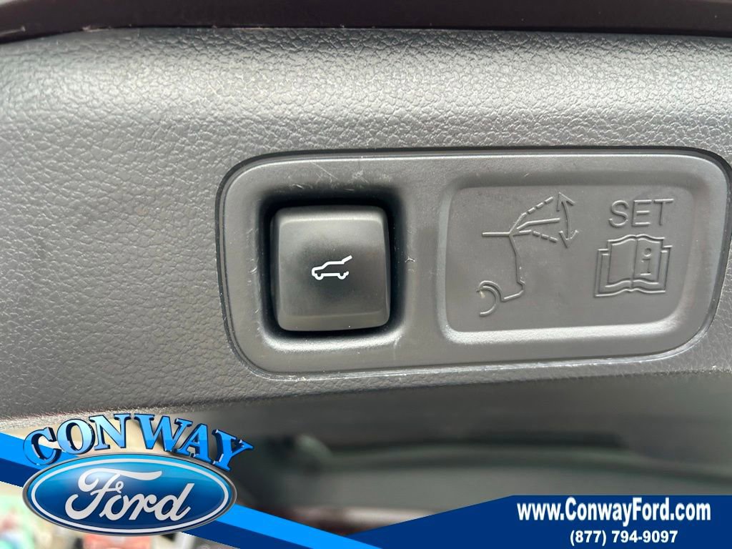 Used 2024 Ford Expedition Max Limited image 9