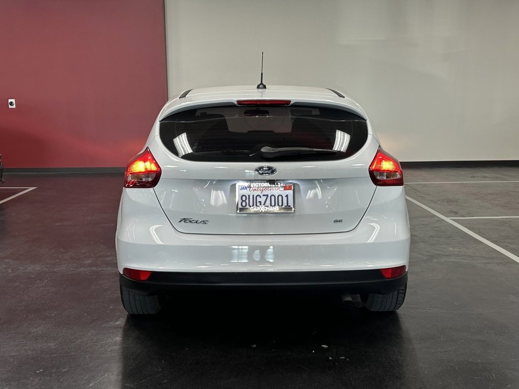 Used 2017 Ford Focus SE image 6