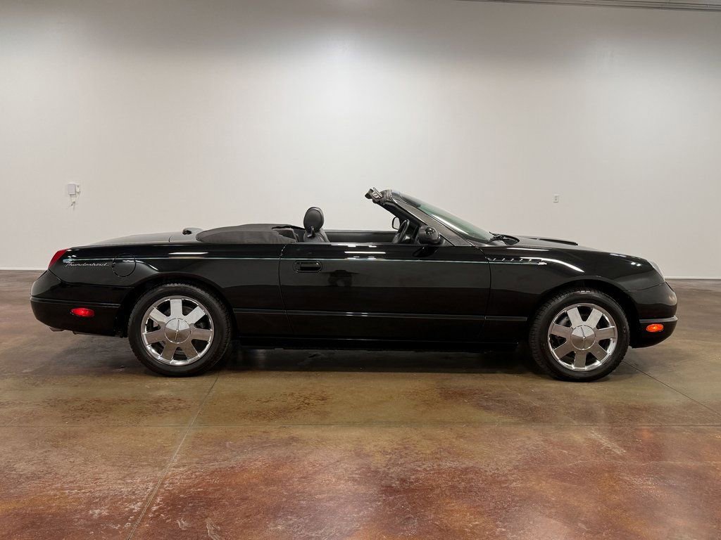 Used 2002 Ford Thunderbird image 99