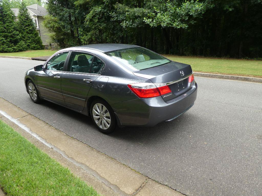 Used 2013 Honda Accord EX image 27