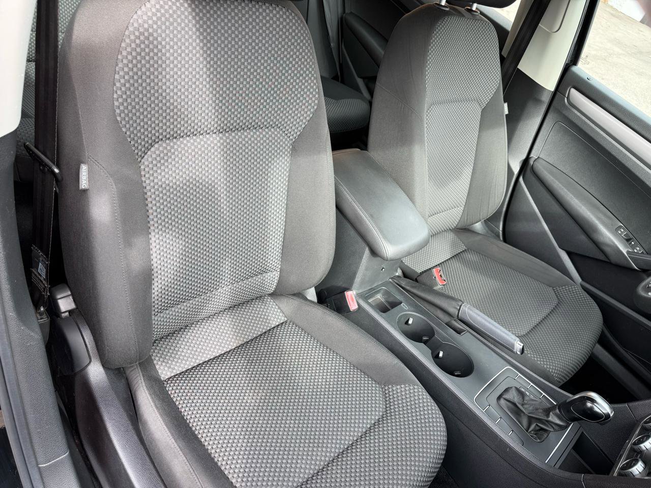 Used 2012 Volkswagen Passat 2.5 S image 9