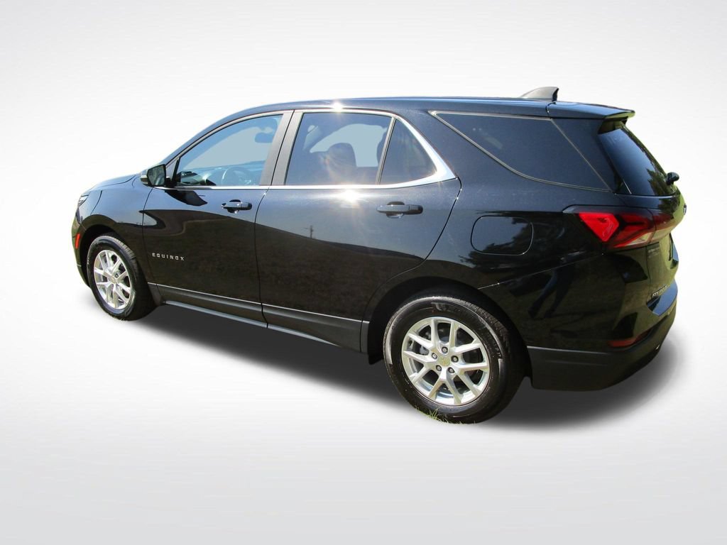 Used 2024 Chevrolet Equinox LT FWD image 4