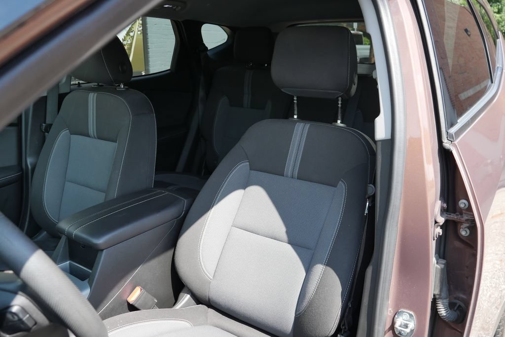 Used 2023 Chevrolet Blazer LT w/ Convenience Package AWD/4WD image 5