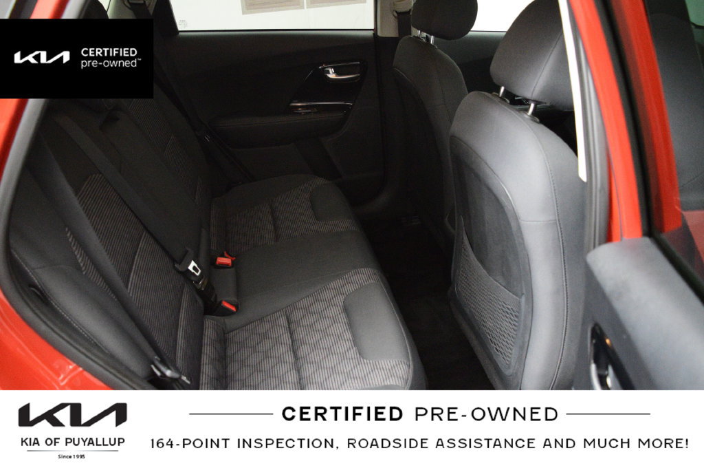 Certified 2022 Kia Niro LXS w/ Digital Cluster Package FWD image 16