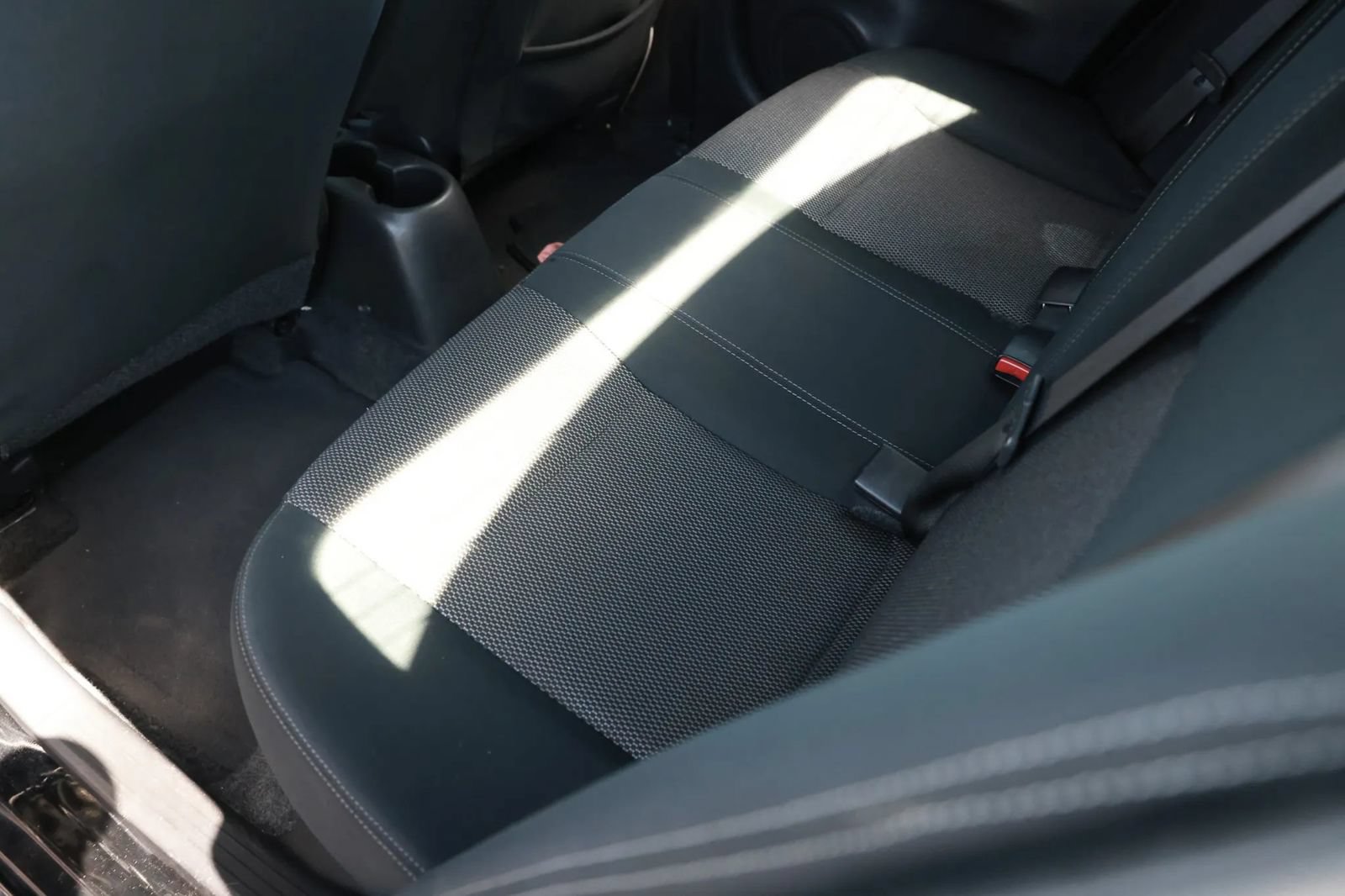 Used 2019 Nissan Versa SV FWD image 21