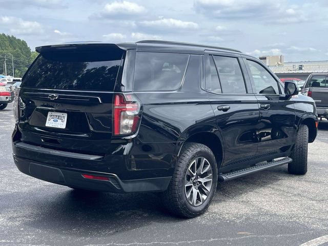 Used 2023 Chevrolet Tahoe Z71 w/ Luxury Package AWD/4WD image 3