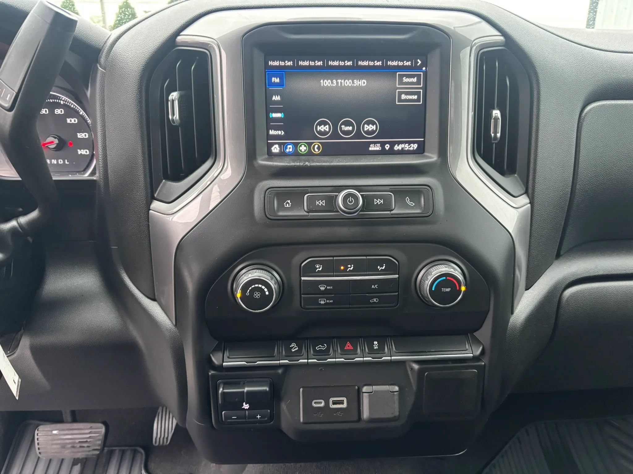 Used 2021 Chevrolet Silverado 1500 Custom Trail Boss w/ Safety Confidence Package AWD/4WD image 26