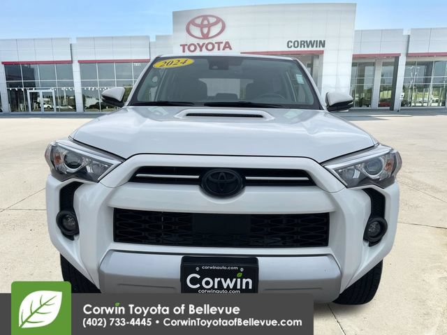 Used 2024 Toyota 4Runner TRD Off-Road Premium w/ Moonroof Package AWD/4WD image 15