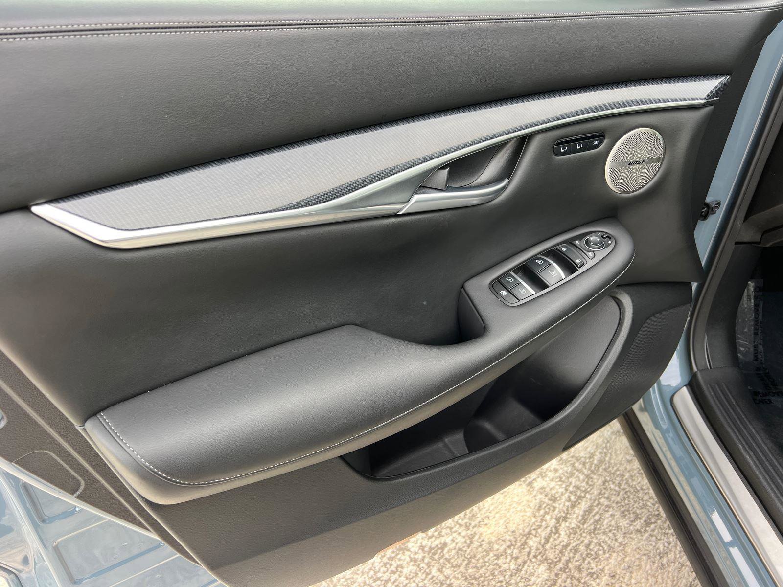 Used 2024 INFINITI QX50 Sport image 10