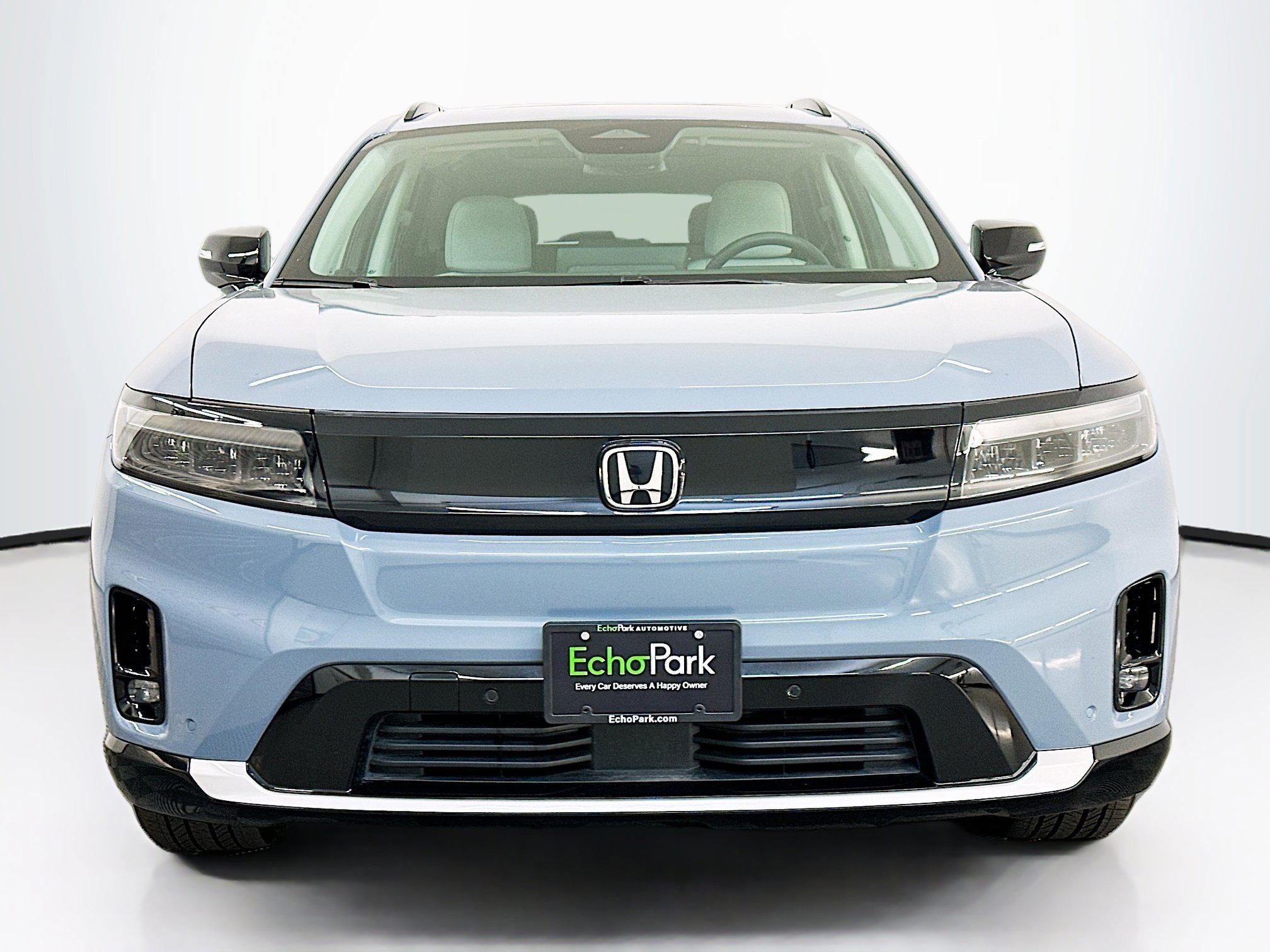Used 2025 Honda Prologue Touring image 2
