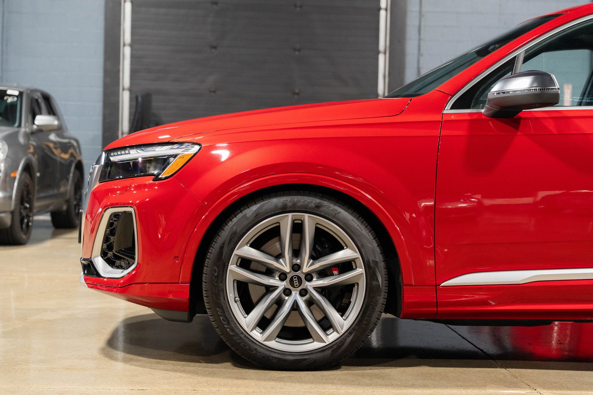 Used 2025 Audi SQ7 Prestige w/ Prestige Package AWD/4WD image 13