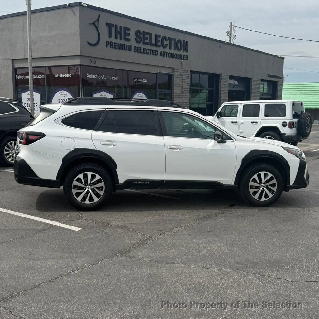 Used 2023 Subaru Outback Premium AWD/4WD image 20