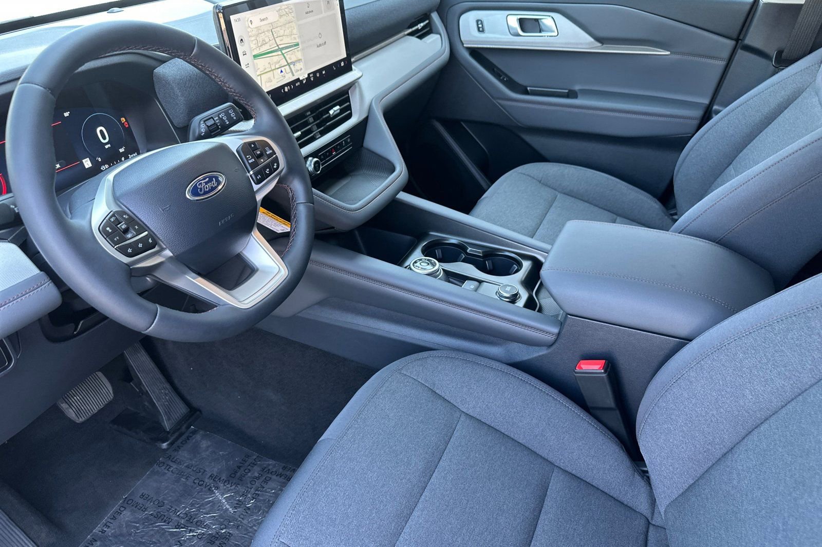 New 2026 Ford Explorer Active RWD image 10