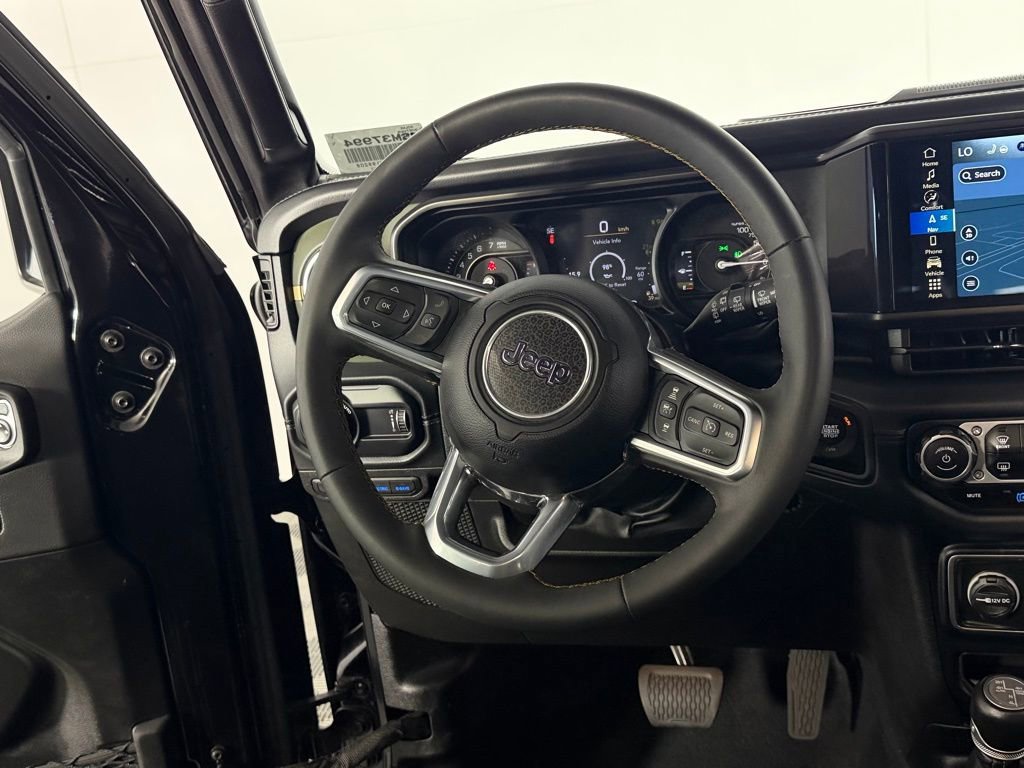 Used 2024 Jeep Wrangler High Altitude AWD/4WD image 16