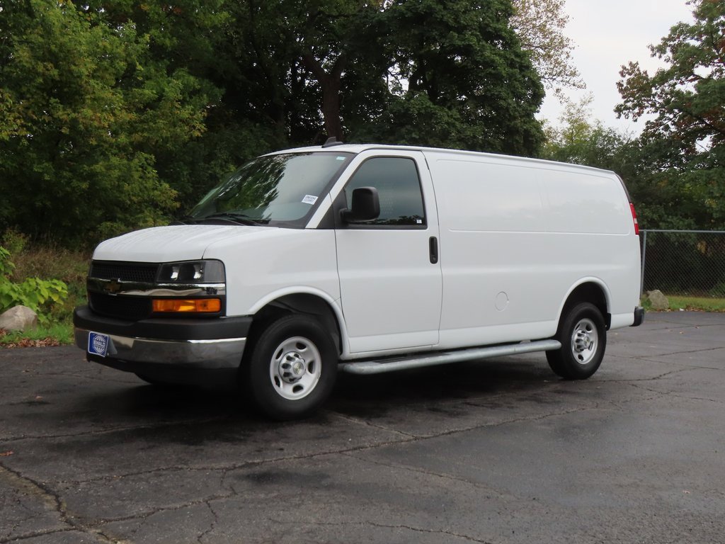 Used 2024 Chevrolet Express 2500 w/ Driver Convenience Package image 23