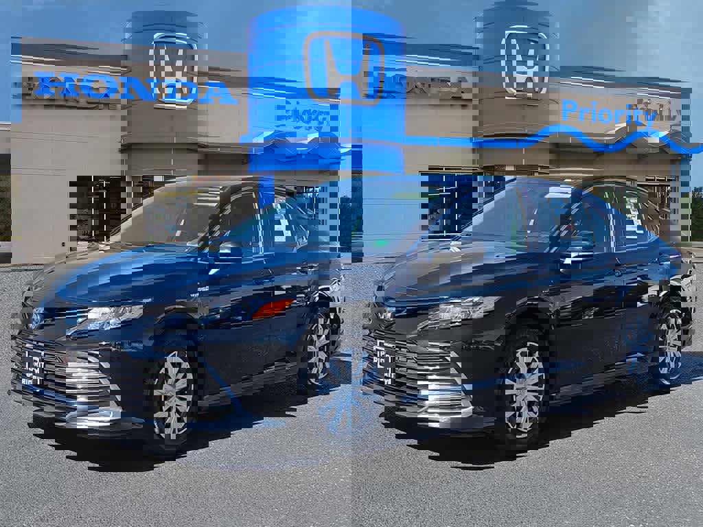 Used 2021 Toyota Camry LE