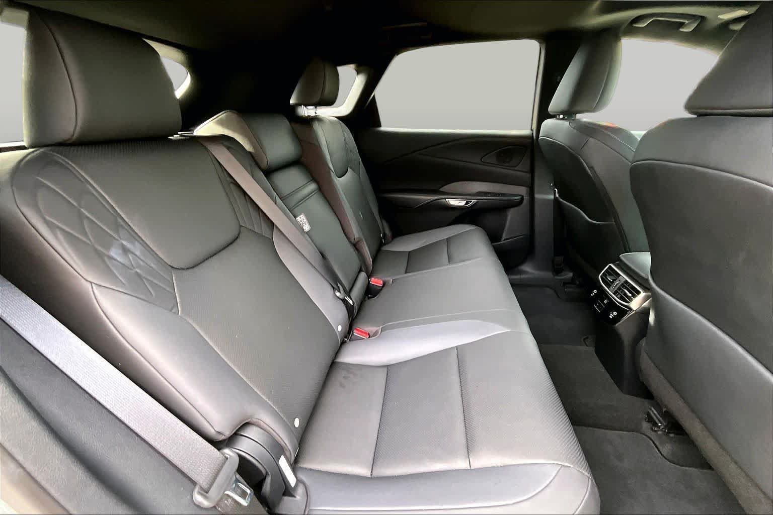 Used 2024 Lexus RX 350 Premium w/ Convenience Package FWD image 20