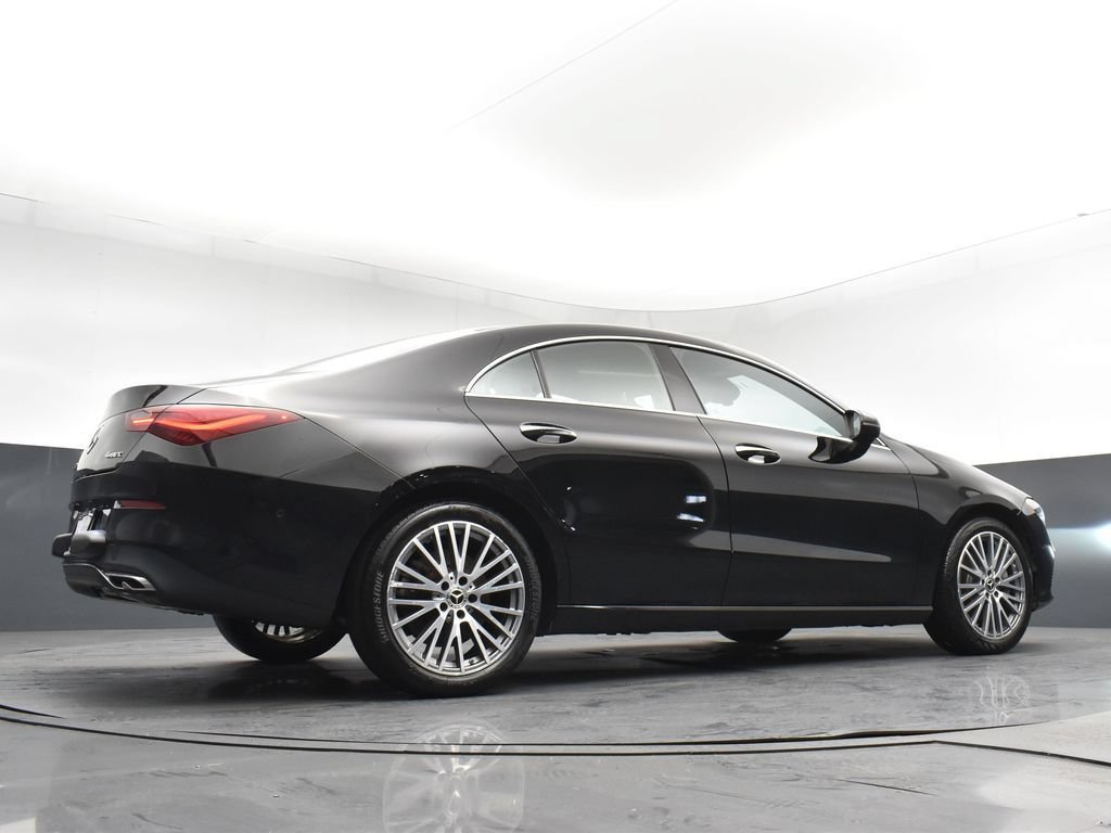 Used 2025 Mercedes-Benz CLA 250 4MATIC image 23