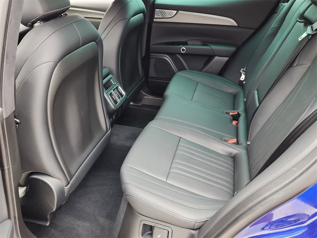 Used 2024 Maserati Grecale GT image 7