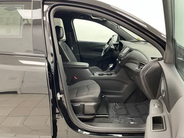 Certified 2023 Chevrolet Equinox RS AWD/4WD image 16