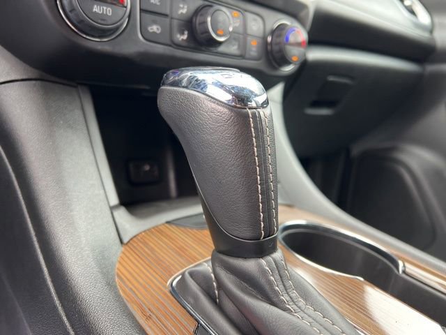 Used 2019 GMC Acadia SLE image 22