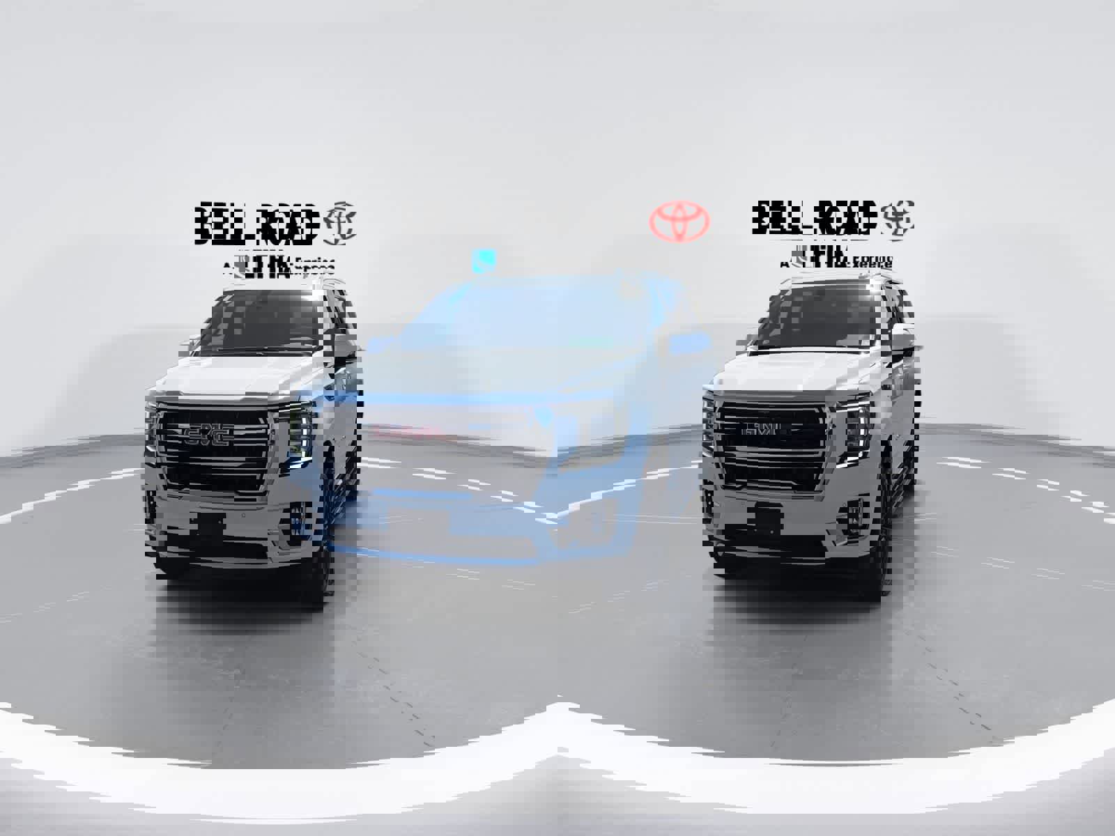 Used 2022 GMC Yukon XL SLT w/ SLT Premium Package AWD/4WD image 4