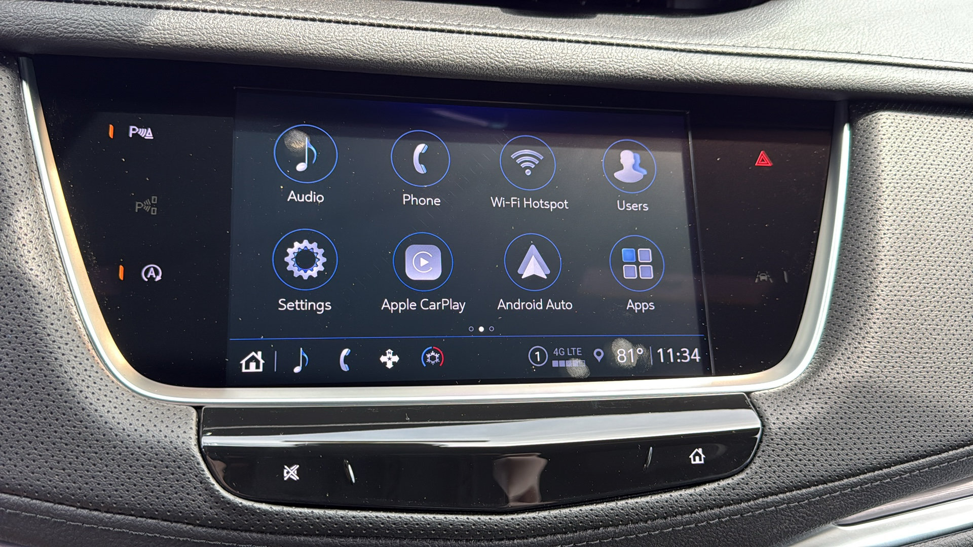 New 2026 Cadillac XT5 Luxury w/ LPO, Floor Liner Package AWD/4WD image 22