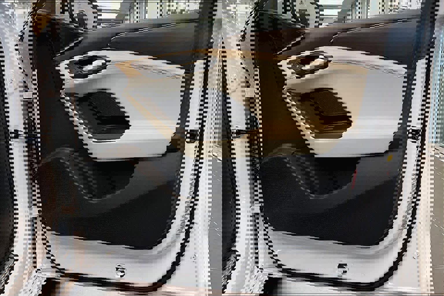 Certified 2025 Audi A6 e-tron Premium w/ Ultra Package image 23