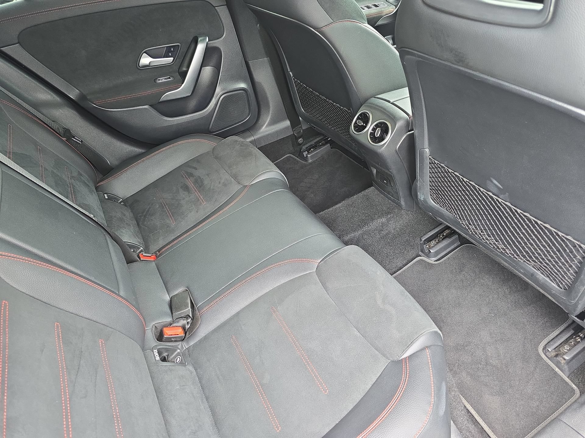 Used 2023 Mercedes-Benz CLA 250 4MATIC image 11
