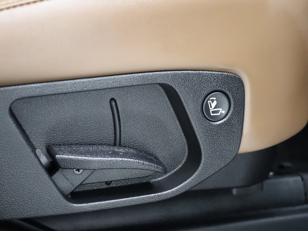 Used 2022 Kia Telluride SX w/ SX Prestige Package image 33