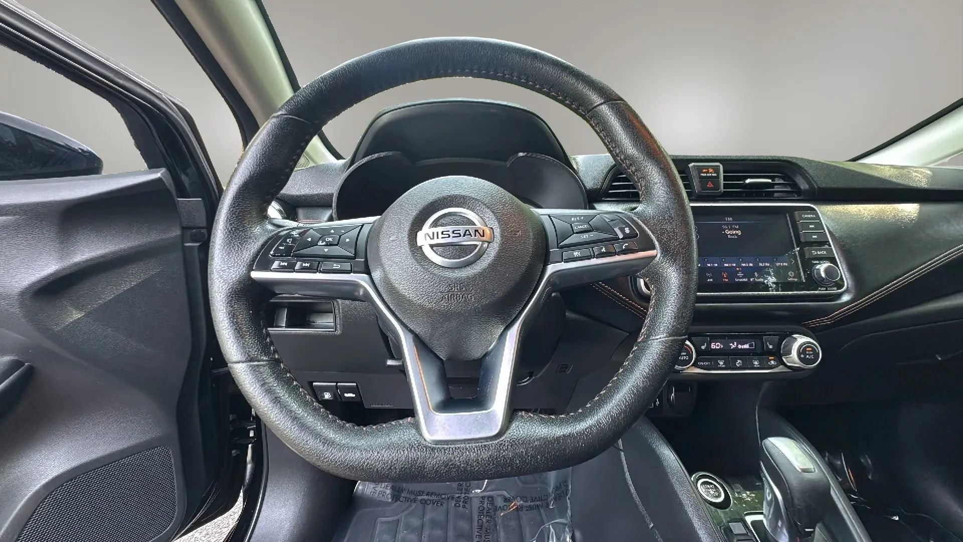 Used 2020 Nissan Versa SR w/ Convenience Package FWD image 12
