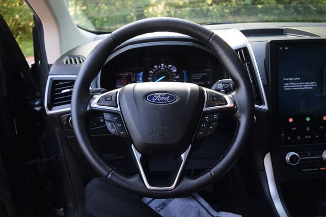 Used 2022 Ford Edge SEL w/ Convenience Package AWD/4WD image 4