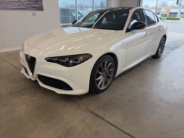 Used 2024 Alfa Romeo Giulia Ti image 1
