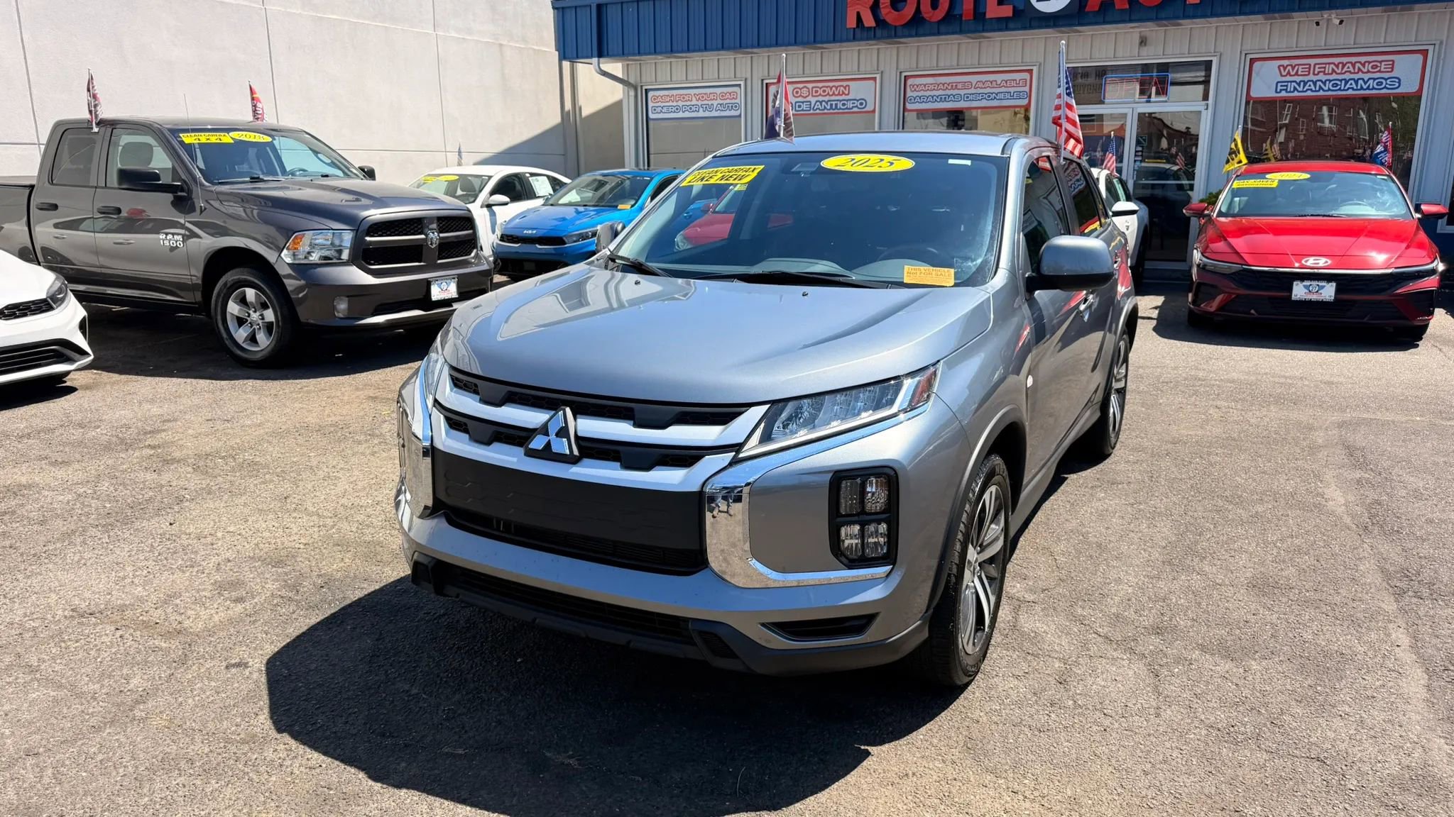 Used 2025 Mitsubishi Outlander Sport AWD image 4