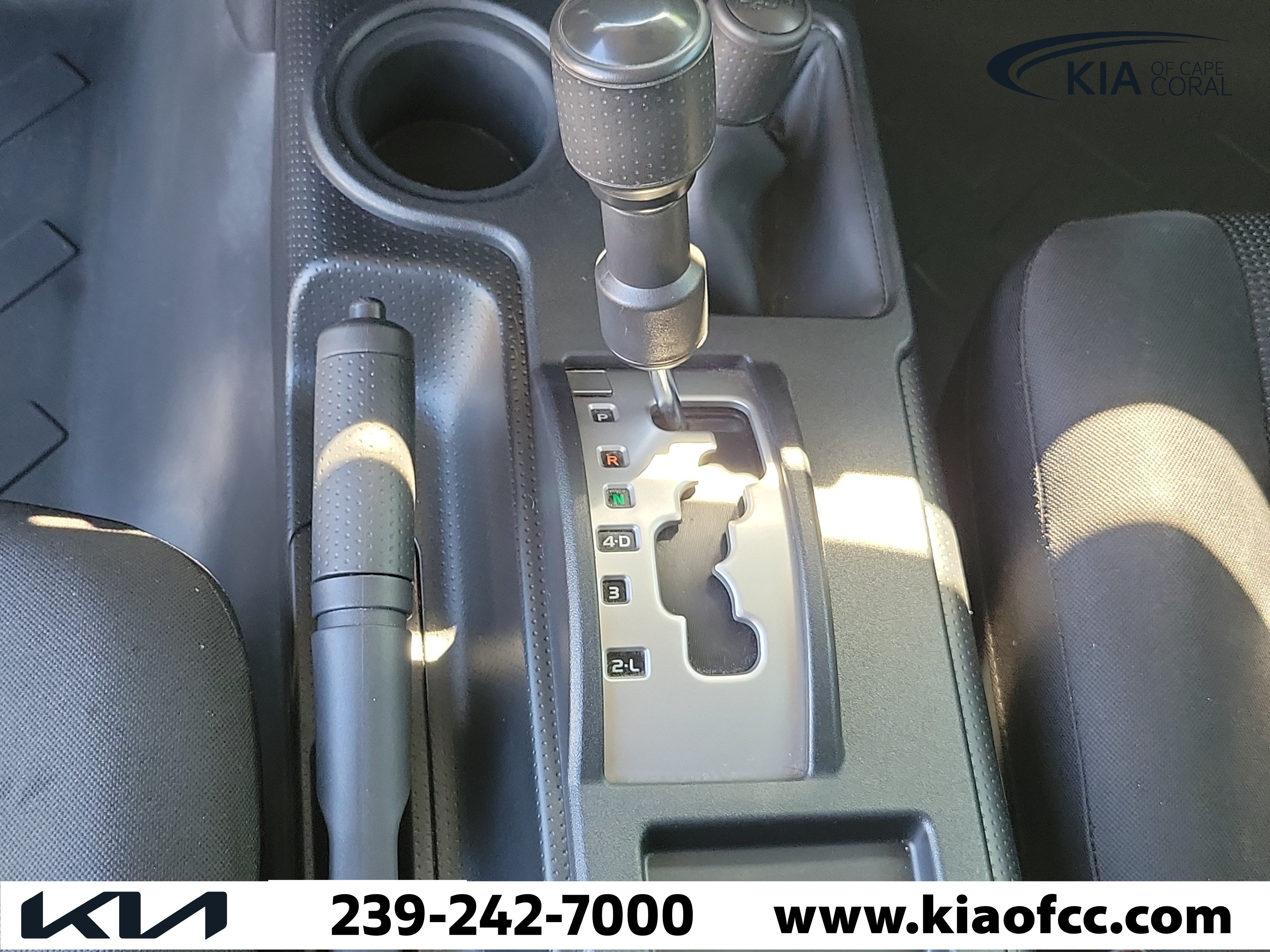 Used 2014 Toyota FJ Cruiser 4WD w/ Convenience Package image 19