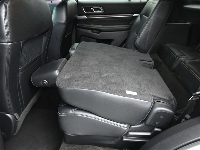 Used 2016 Ford Explorer Limited image 21