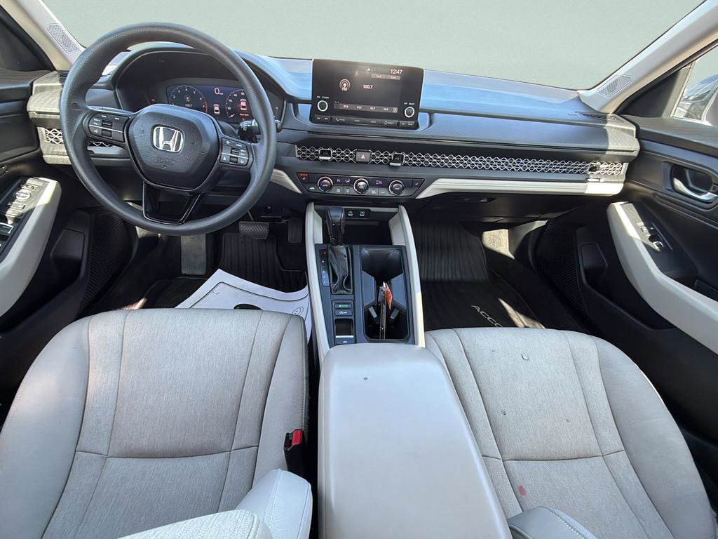 Used 2025 Honda Accord SE image 16