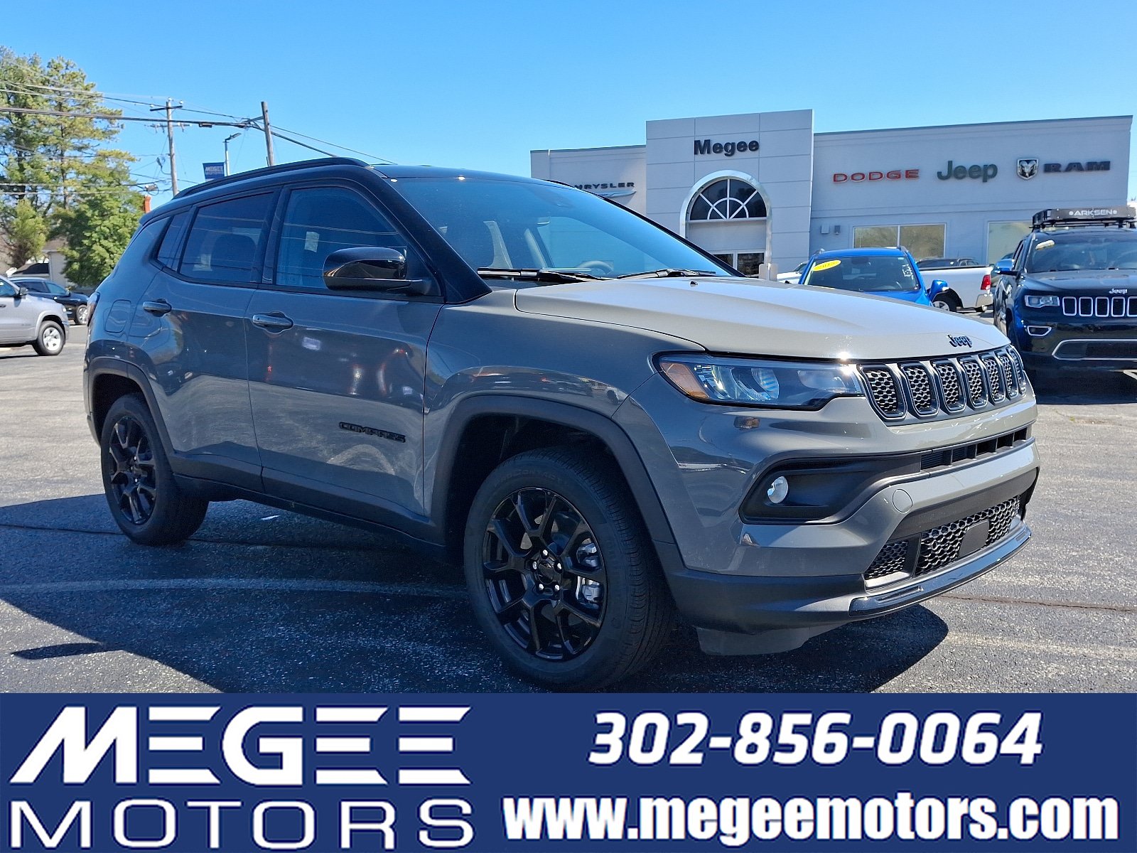 Used 2024 Jeep Compass Latitude w/ Convenience Group