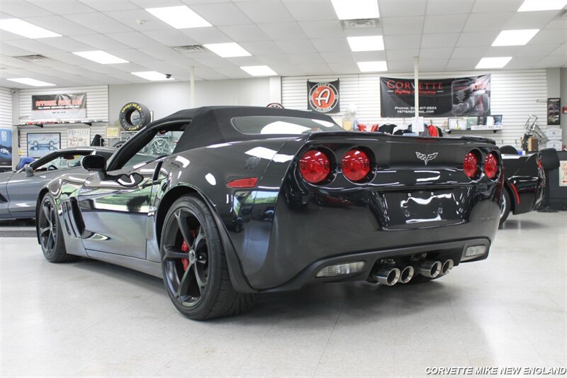 Used 2012 Chevrolet Corvette Grand Sport w/ 3LT Preferred Equipment Group RWD image 6