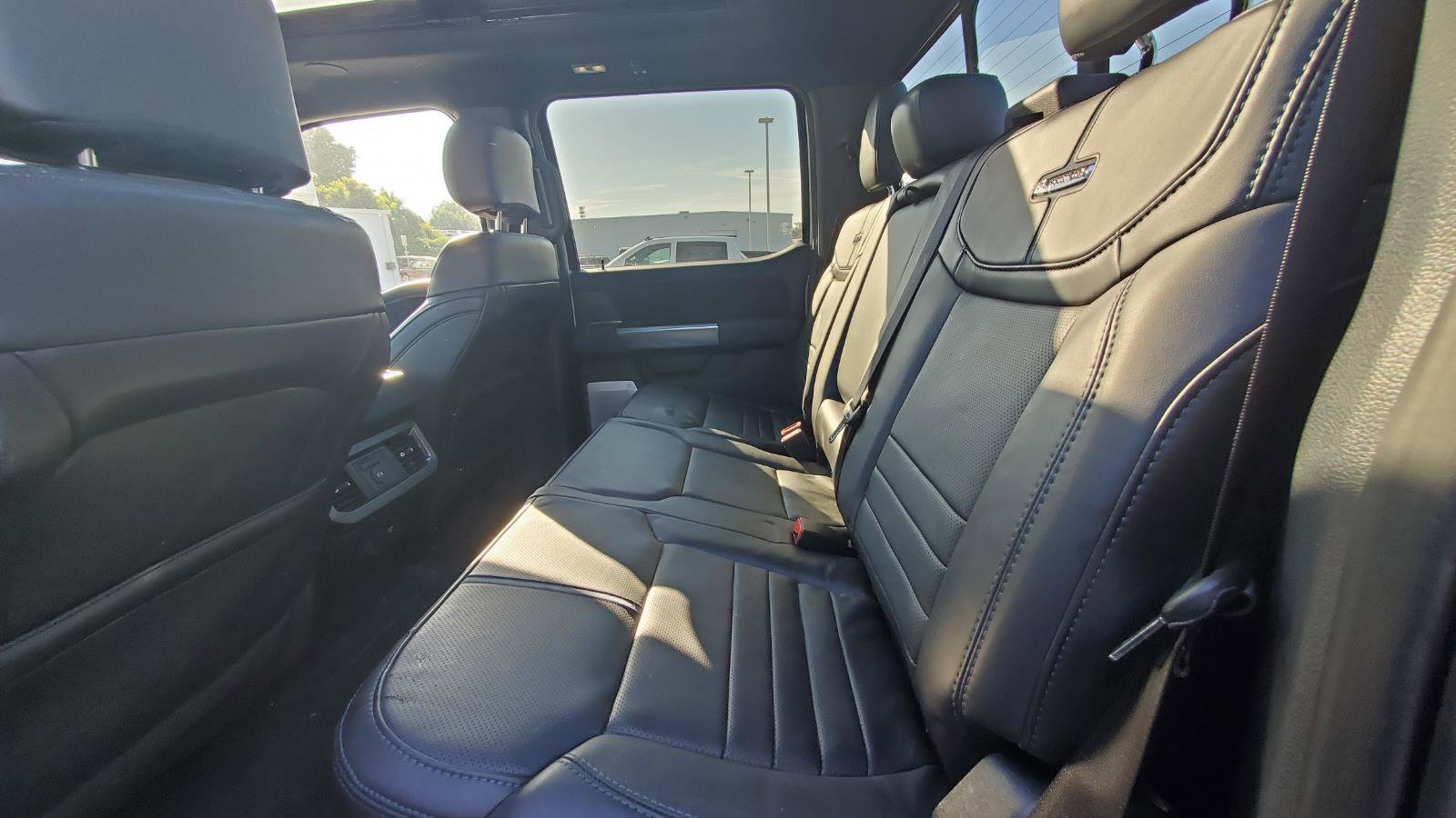 Used 2025 Ford F250 Platinum AWD/4WD image 5